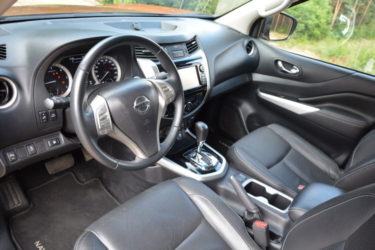 nissan2